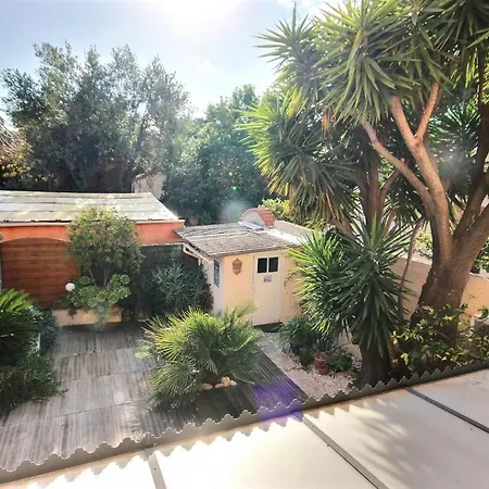 Cap A 400 M Des Plages Apartment